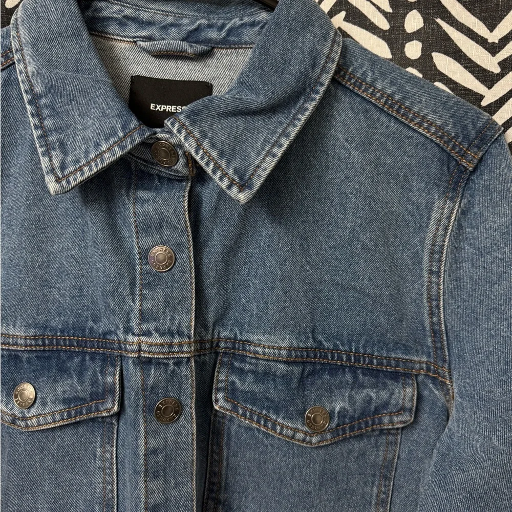 Express Classic Blue Denim Jacket - Picture 2 of 6
